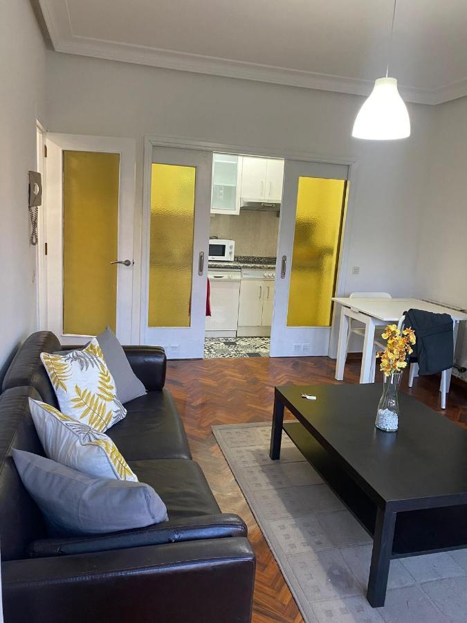 Apartamento Buenavista En Овьедо Экстерьер фото